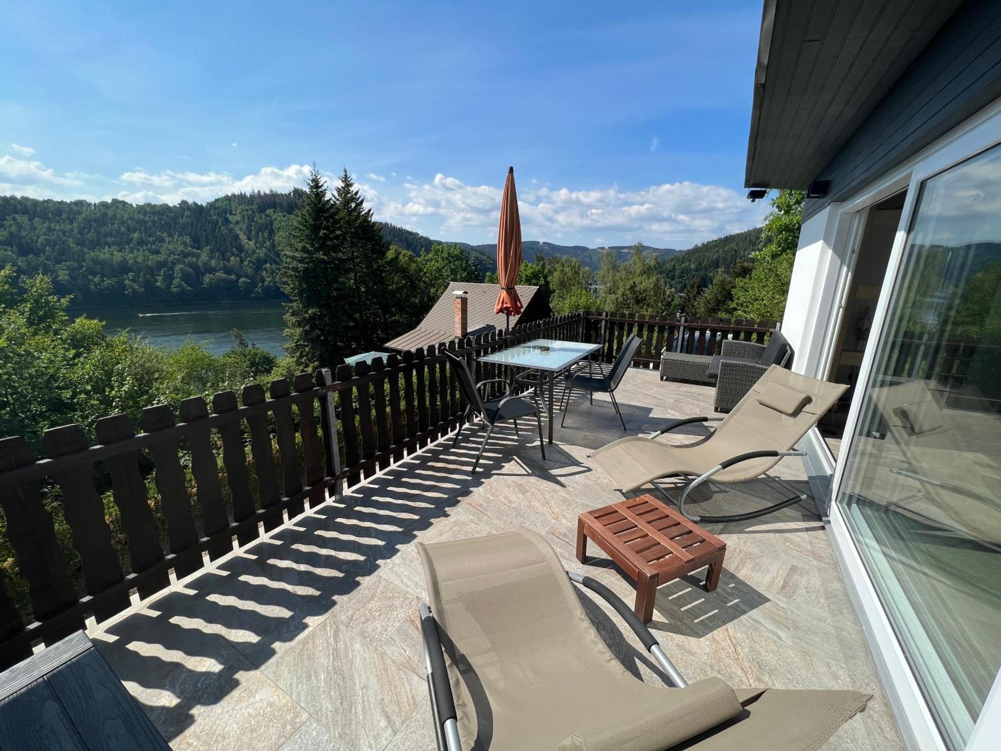 Saale-Residenz Villa Unterwellenborn Eksteriør billede